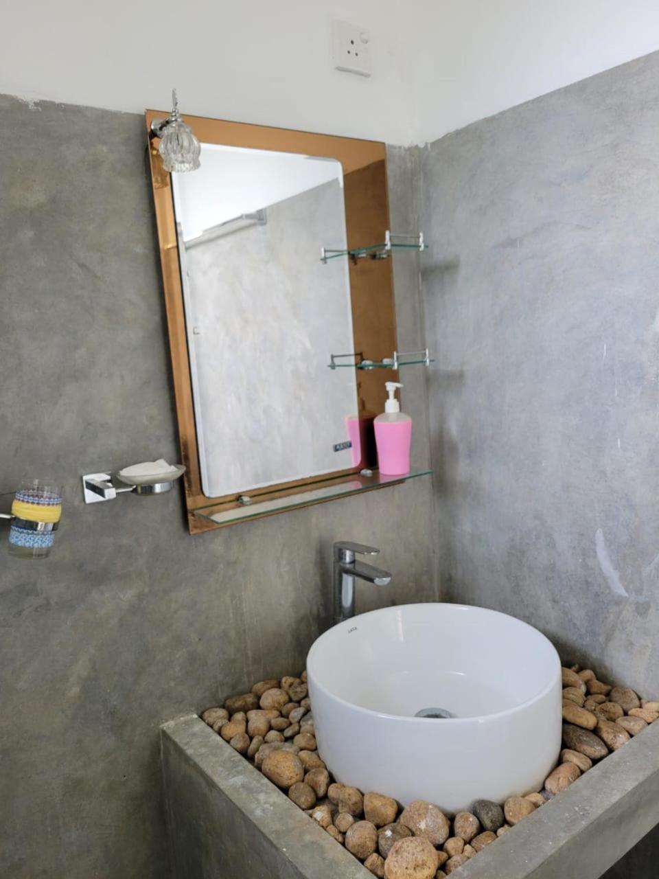 T-More Hotel & Hostel Ella Εξωτερικό φωτογραφία